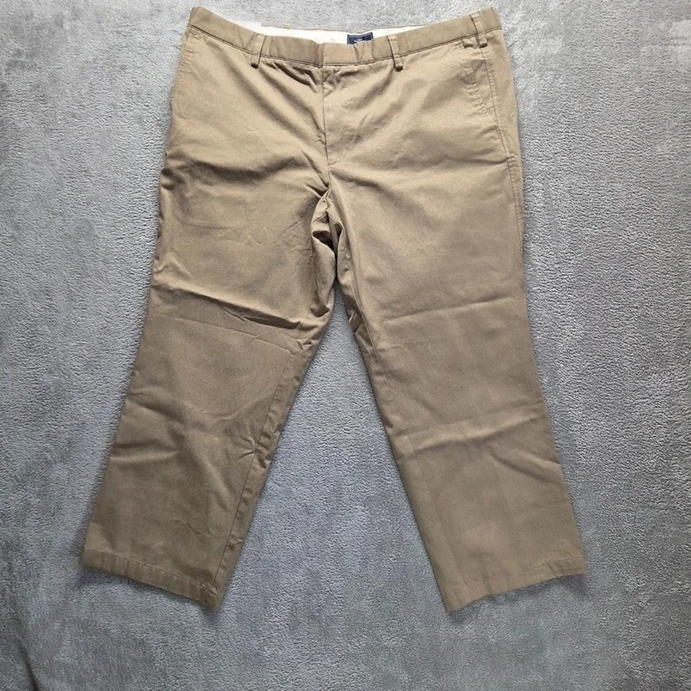 Dockers Pants Mens 44X30 Beige Chinos Classic Fit Flat Front Straight Leg Preppy
